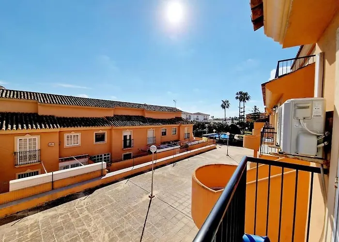 Semi-Detached House In Butiplaya